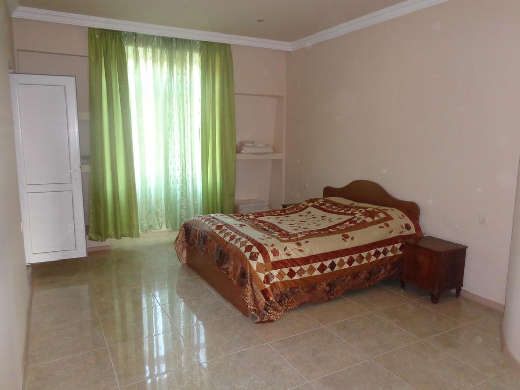 Guest House Vitali Gonio Buitenkant foto