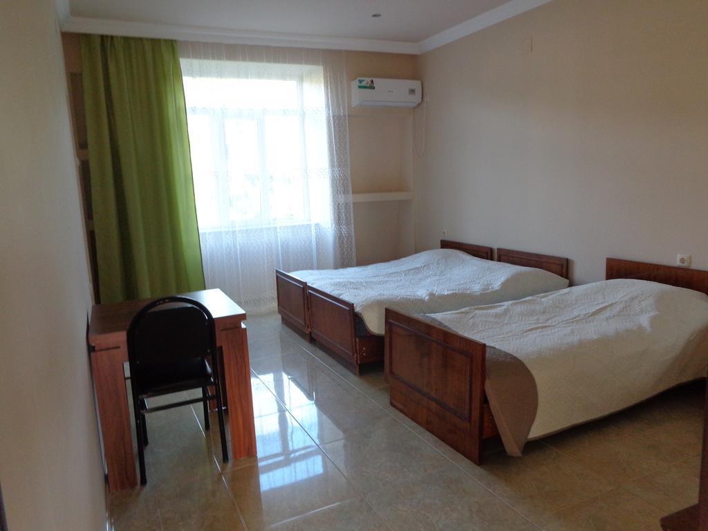 Guest House Vitali Gonio Buitenkant foto
