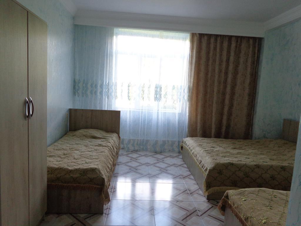 Guest House Vitali Gonio Buitenkant foto