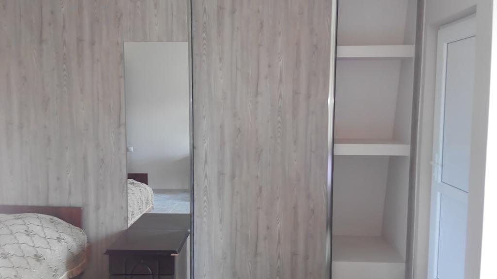 Guest House Vitali Gonio Buitenkant foto