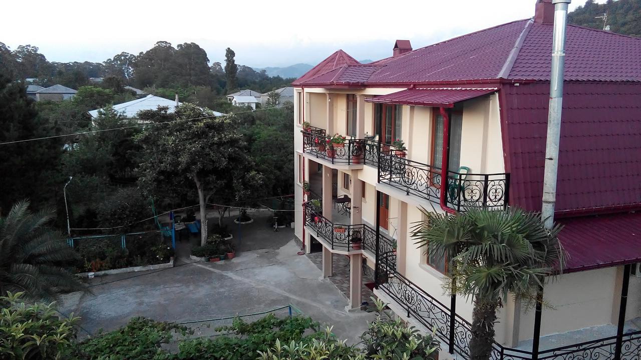 Guest House Vitali Gonio Buitenkant foto
